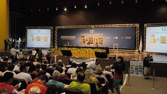 Foto de uma das salas de debate da Conferência Nacional de Saúde Foto: Rondon Vellozo (Ministério da Saúde) Foto de um dos salões de debate da conferência