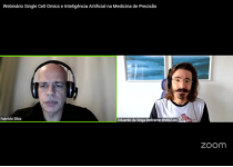 Dois palestrantes em videoconferência no webinário da Fiocruz sobre IA e medicina de precisão.