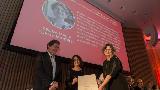 Celina Turchi na cerimônia de posse