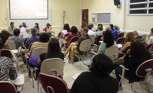 Alunos na sala