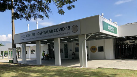 Fachada do hospital