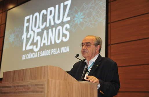 O ex-presidente da Fiocruz Carlos Morel recordou o legado de Marco Aurélio Krieger (foto: Peter Ilicciev)