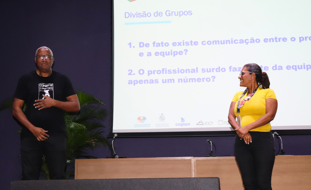 Trabalhadores surdos debatem condições de trabalho, equidade e inclusão