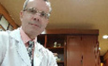 Foto: INI Foto de neurologista Abelardo Araújo