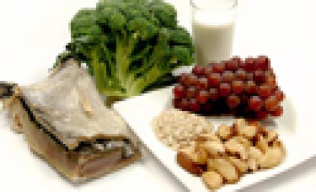 Foto: Vinícius Marinho/ Fiocruz Alimentos: bacalhau, brócolis, uvas e grãos