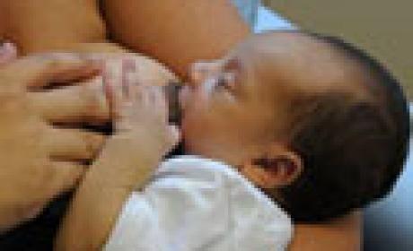 Bebê mamando