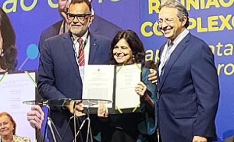 Nísia Trindade, Mario Moreira e  Espes Kallás