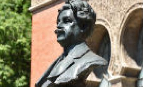 Imagem: Campus Virtual Fiocruz Busto de Oswaldo Cruz