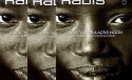Saúde e cotidiano da população negra na edição de julho da Radis. Foto: Adaptação capas nova Radis Imagem de três capas da revista radis lado a lado, com foto de pessoa negra