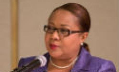 Ministra da Saúde do Haiti, Florence Duperval Guillaume Ministra da Saúde do Haiti, Florence Duperval Guillaume