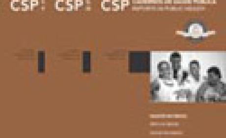 Reprodução da capa da revista Capa da revista exibe foto de família com recém-nascido