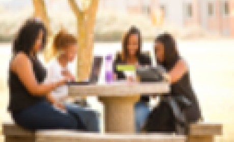 Por: British Council Por: British Council