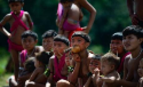 Imagem: IFF Crianças indígenas