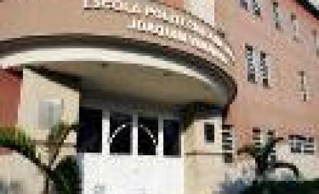 Entrada do prédio da EPSJV