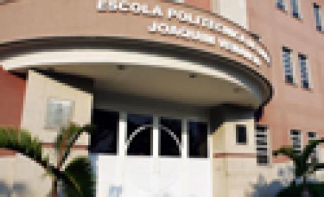Entrada da escola politécnica
