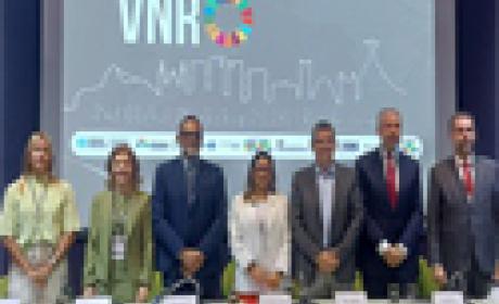 Janja, Mário Moreira e autoridades na mesa de abertura