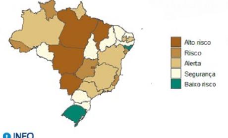 Desenho do mapa do Brasil com indicações de risco de agravo e logo do Infogripe abaixo