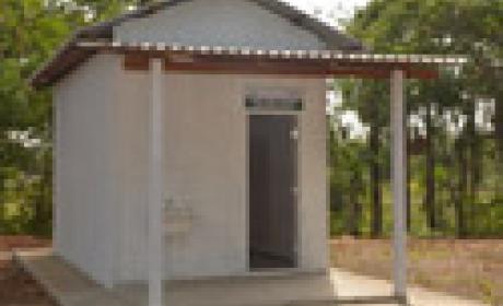 Foto: Gutemberg Brito/ Fiocruz Casa com mata ao fundo