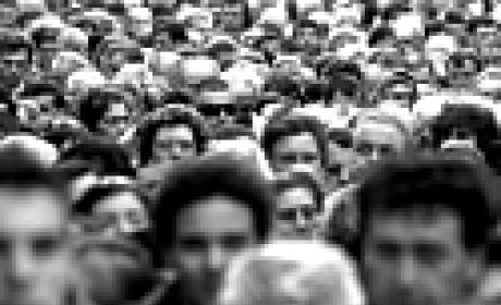 Imagem: Divulgação Imagem mostra multidão