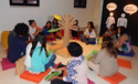Museu da Vida oferece atividades gratuitas que mesclam ciência, conhecimento, cultura e diversão (Foto: Museu da Vida) Fotos de duas crianças visitando o Museu da Vida