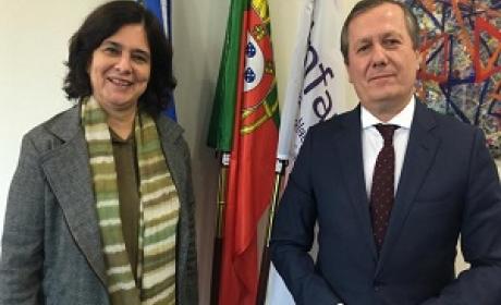 Foto: Vilma Reis A presidente Nísia Trindade Lima e o presidente do Infarmed, Rui Santos Ivo