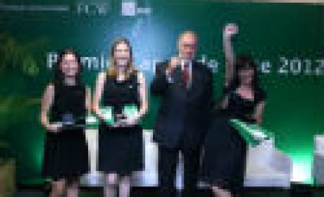 Grande Prêmio foi para Caroline Furtado (Fiocruz), Elisa Souza Orth (UFSC), Márcia Almada (UFMG) Foto: Guilherme Feijó - ACS/Capes Foto dos premiadas: Caroline Furtado (Fiocruz), Elisa Souza Orth (UFSC), Márcia Almada (UFMG) Foto: Guilherme Feijó - ACS/Capes