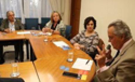 Foto: Peter Iliciev Partcipantes da reunião