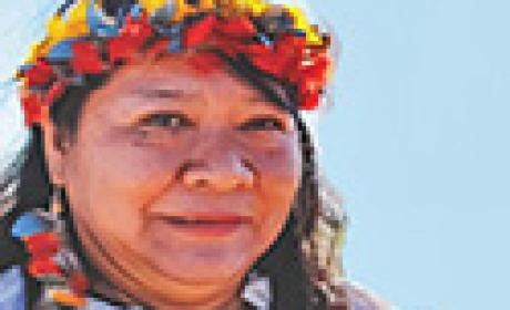 Imagem: Ensp Joênia Batista na capa da Radis