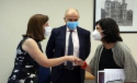 Foto: Peter Iliciev Junto com a cônsul adjunta no Rio de Janeiro, Ana Luisa Vallejo Barba, o cônsul Héctor Humberto Valezzi Zafra foi recebido pela presidente Nísia Trindade Lima