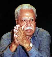 Foto do cientista Sebastião Oliveira