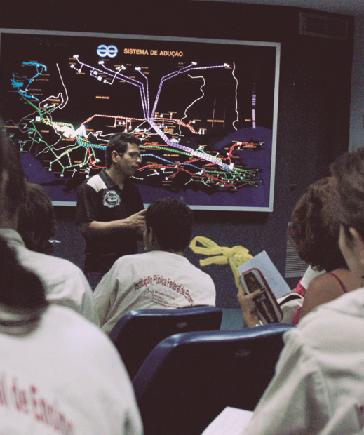 Alunos em aula prática  Escola de saúde pública Joaquim Venâncio, ESPJV  